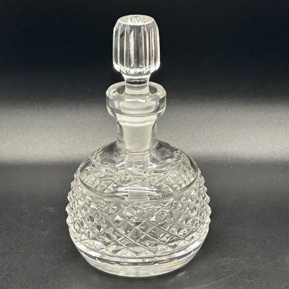 Vintage Cut glass Perfume Bottle Glass Stopper Dauber Diamond Cut Vanity Decor - Picture 3 of 15